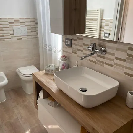 La Dimora Di Sandy Apartment *